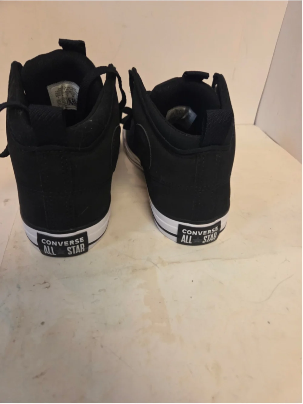 Men's Converse All Star Sneakers Size 7 Black and White